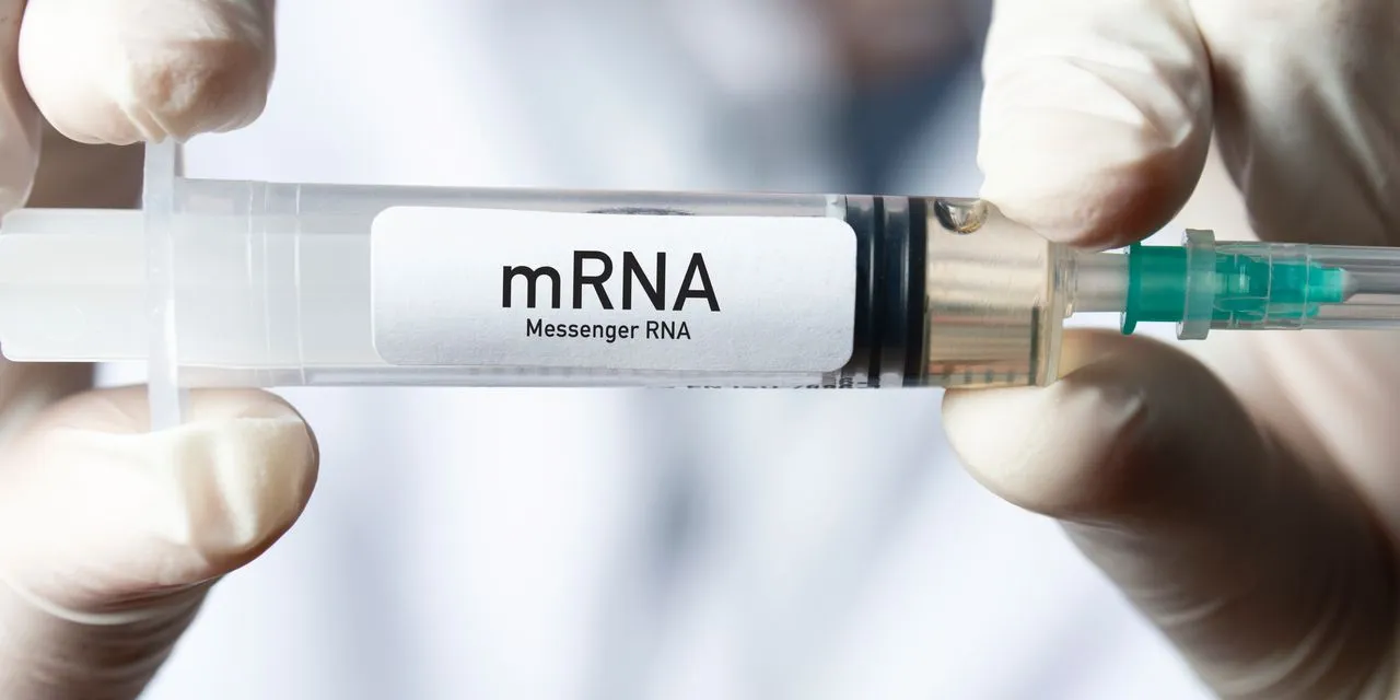 Moderna avanza hacia una nueva era contra el cáncer con vacuna personalizada de ARN mensajero