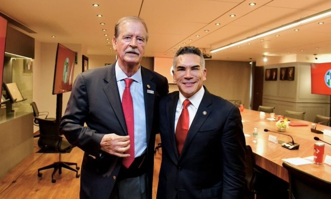Vicente Fox y Alejandro Moreno dialogan sobre unir fuerzas en la oposición