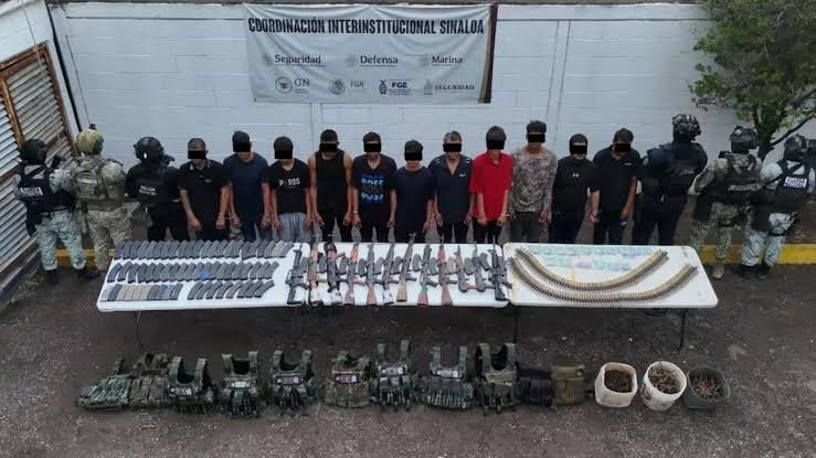 Detienen a 11 presuntos integrantes de Los Chapitos en Escuinapa