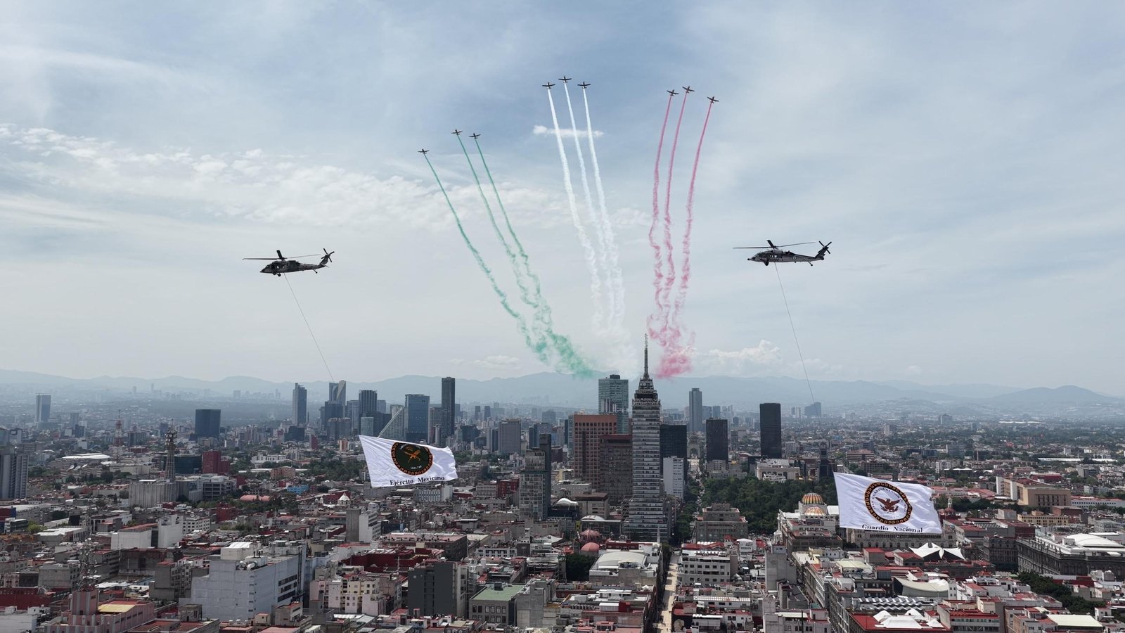 15 mil 330 militares, 93 aeronaves y 536 vehículos participan en el Desfile del 16 de septiembre