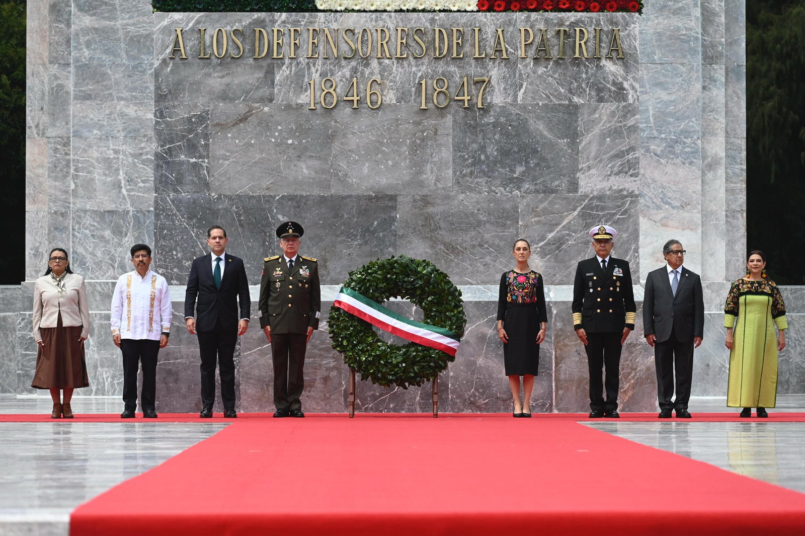 Sheinbaum encabeza homenaje a los Niños Héroes y refrenda defensa de la soberanía nacional