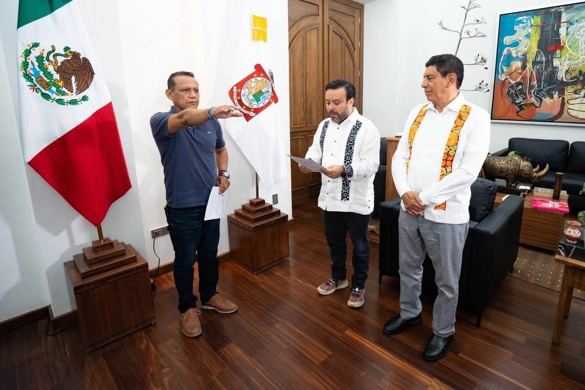 Francisco Vásquez asume como comisionado municipal de Juchitán